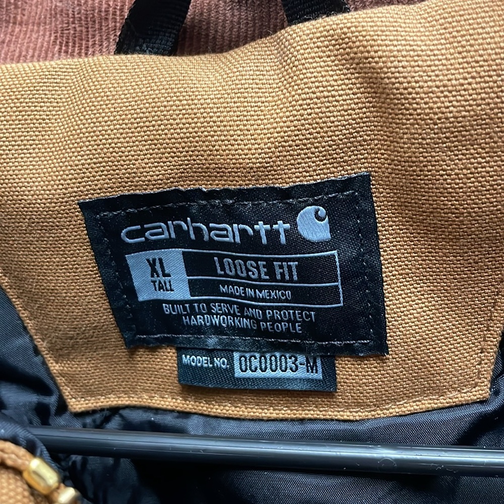 Carhartt, XL Firm Duck Insulated Traditional Coat. - Picture 7 of 7